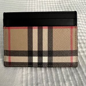 Burberry Black and Beige Card Holder